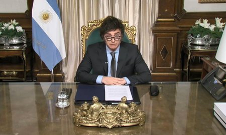 En una reciente entrevista con TN, Milei reveló algunos de los siguientes pasos en su gobierno. En una reciente entrevista con TN, Milei reveló algunos de los siguientes pasos en su gobierno.
