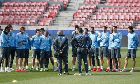 uruguay reservo a 35 futbolistas para enfrentar a la seleccion argentina uruguay reservo a 35 futbolistas para enfrentar a la seleccion argentina