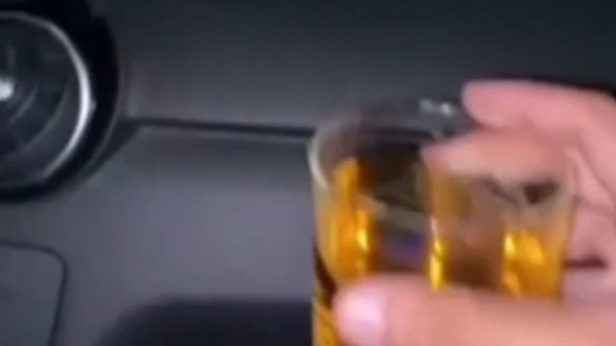 El test de alcoholemia realizado al conductor del auto dio positivo.