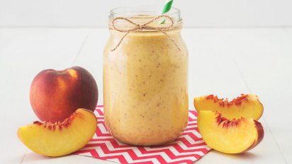 Licuado de durazno y avena para bajar de peso