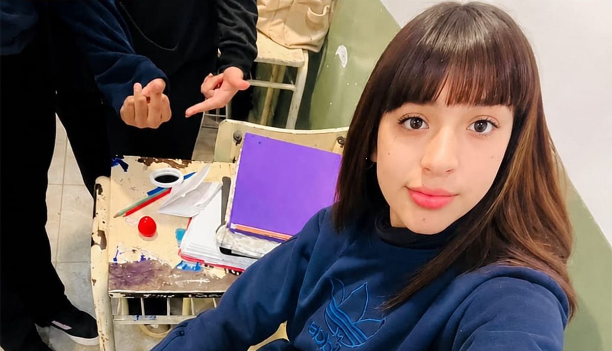 Celeste Jazmin Veloso, de 15 años, es buscada por su familia y las autoridades de seguridad.
