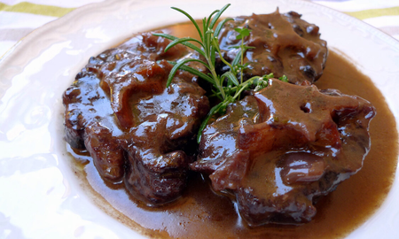 Carne al vino tinto: la receta fácil y deliciosa para hacer y disfrutar cuando quieras Carne al vino tinto: la receta fácil y deliciosa para hacer y disfrutar cuando quieras