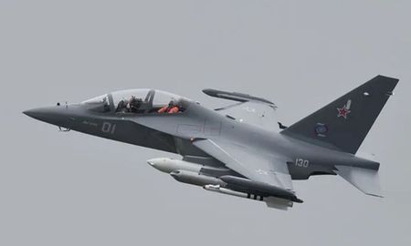 Un avión se estrelló y sus dos pilotos están desaparecidos. Un avión se estrelló y sus dos pilotos están desaparecidos.