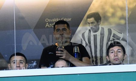 club atletico boca juniors: juan roman riquelme consiguio su cuarto titulo como dirigente club atletico boca juniors: juan roman riquelme consiguio su cuarto titulo como dirigente
