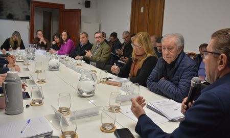 Aire de Santa Fe | comision reforma previsional abogados3.JPG