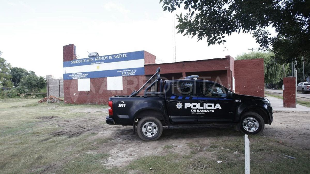 Realizaron diez allanamientos en los barrios La Loma y Las Flores