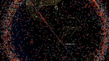 Lo que se vio en el cielo de Santa Fe este sábado a la noche fue una fila de satélites. 