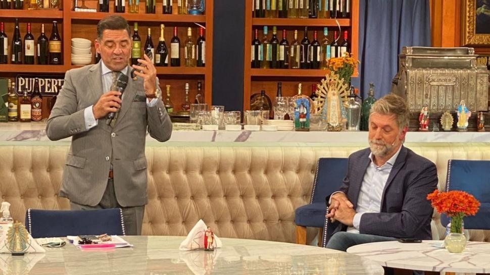 Gustavo Sofovich habló de la salida de Horacio Cabak de Polémica en el bar.