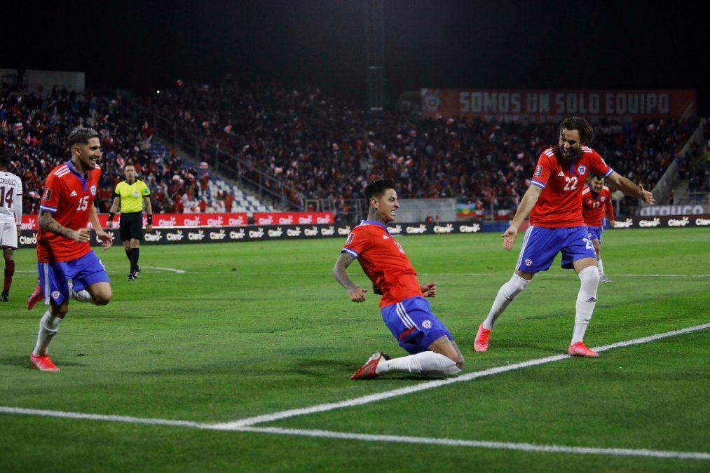 Chile goleó a Venezuela y se mete en carrera para el Mundial de Qatar 2022
