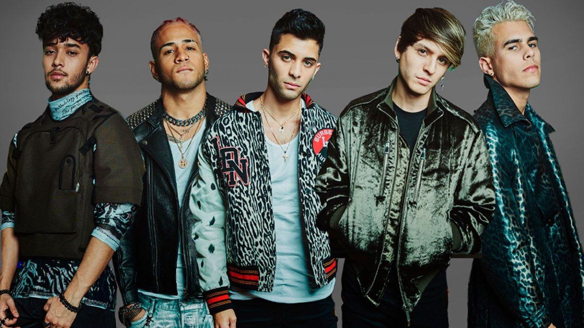 CNCO sorprende a todos con la salida de uno de sus cantantes