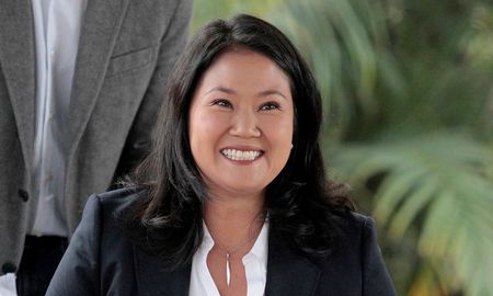 En el 2006, Fujimori se convirtió en candidata y logró ser la congresista más votada, lo que la empujó a buscar la Presidencia en 2011. En el 2006, Fujimori se convirtió en candidata y logró ser la congresista más votada, lo que la empujó a buscar la Presidencia en 2011.