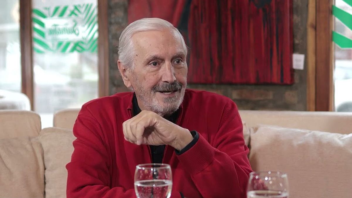 Formisano era tesorero y coordinador general en Ader. Fue miembro del consejo directivo de la Unión Industrial; miembro del consejo consultivo del aeropuerto de Sauce Viejo; estaba adscripto al directorio de Veneto S.A. y titular de Formisano Reingieneria Empresarial.