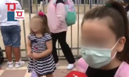 Video viral: una nena opinó sobre el uso de barbijos en las escuelas y sorprendió con sus dichos. Video viral: una nena opinó sobre el uso de barbijos en las escuelas y sorprendió con sus dichos.