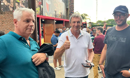 Crisis en Colón: Marcelo Negrete renunció como vicepresidente primero del club Crisis en Colón: Marcelo Negrete renunció como vicepresidente primero del club