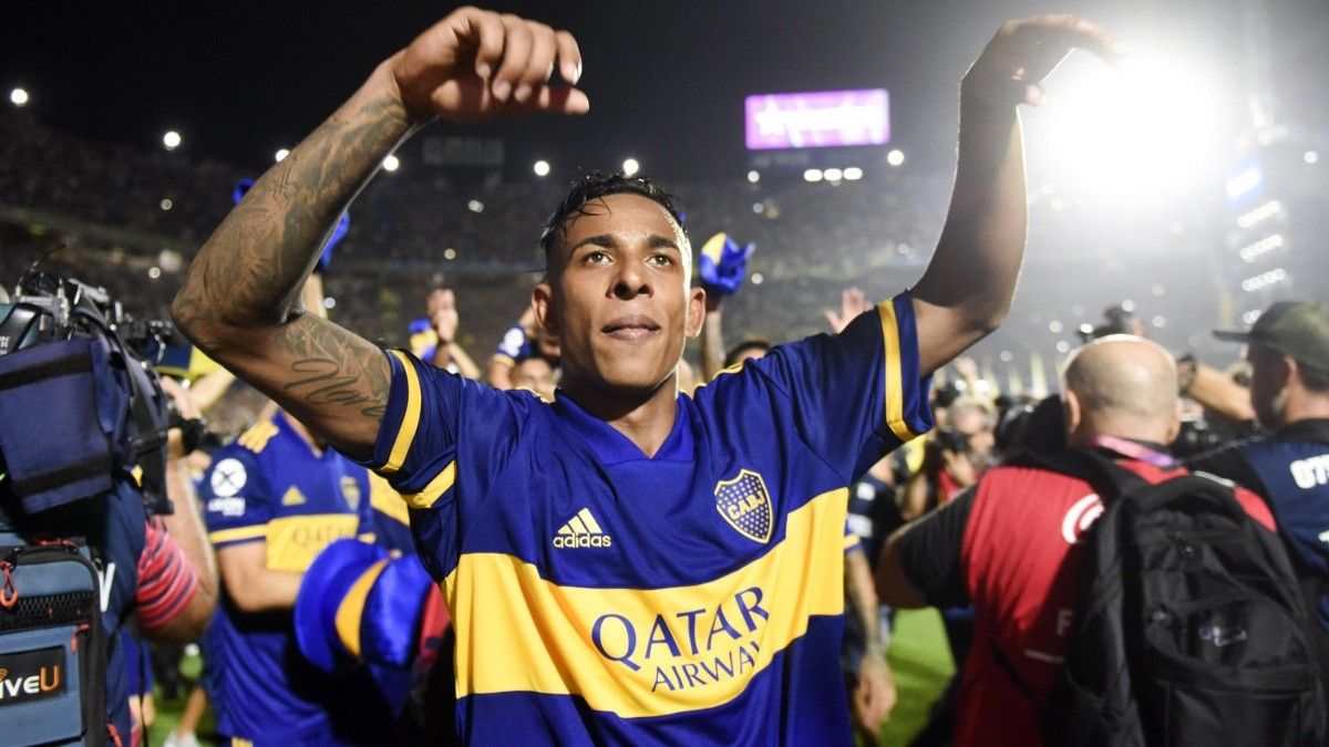 Sebastián Villa fue autorizado por la Justicia para viajar al exterior y jugar la Copa Libertadores con Boca.