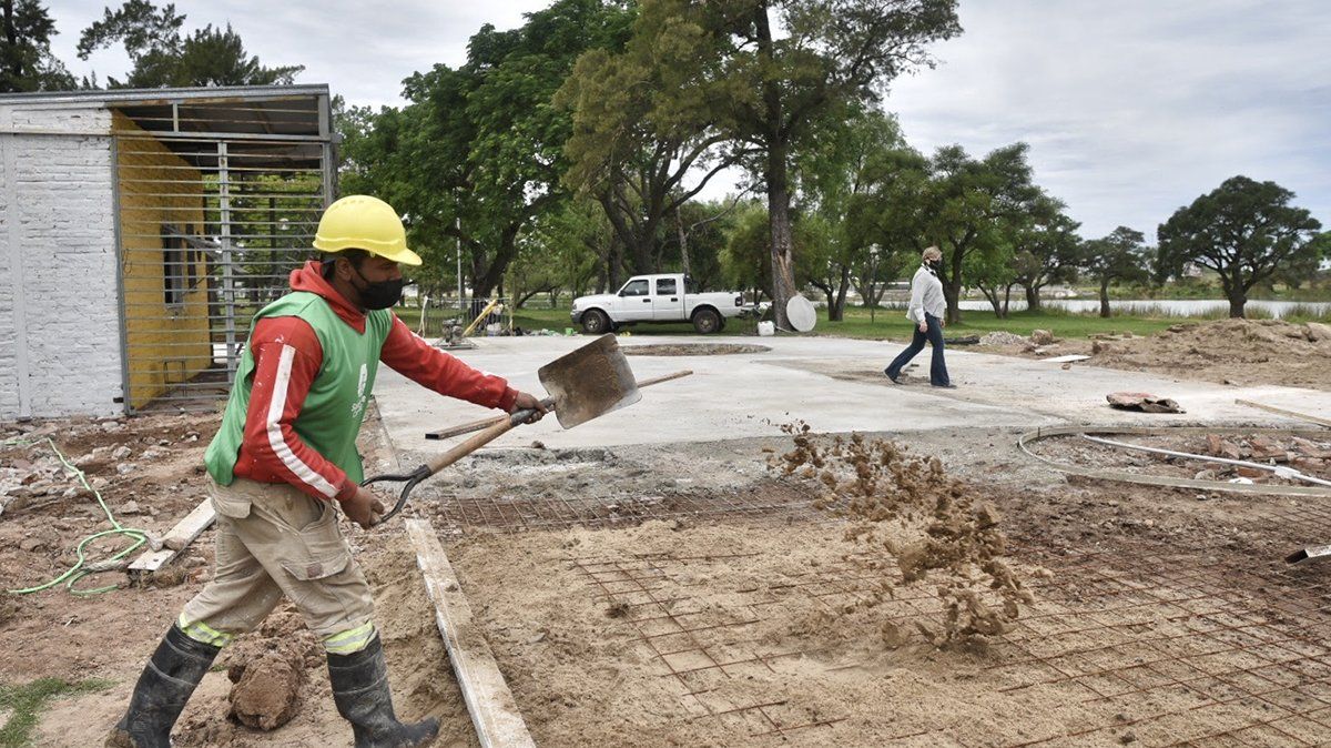 La Municipalidad espera terminar los trabajos para el 15 de noviembre, cuando inauguren la temporada de verano.