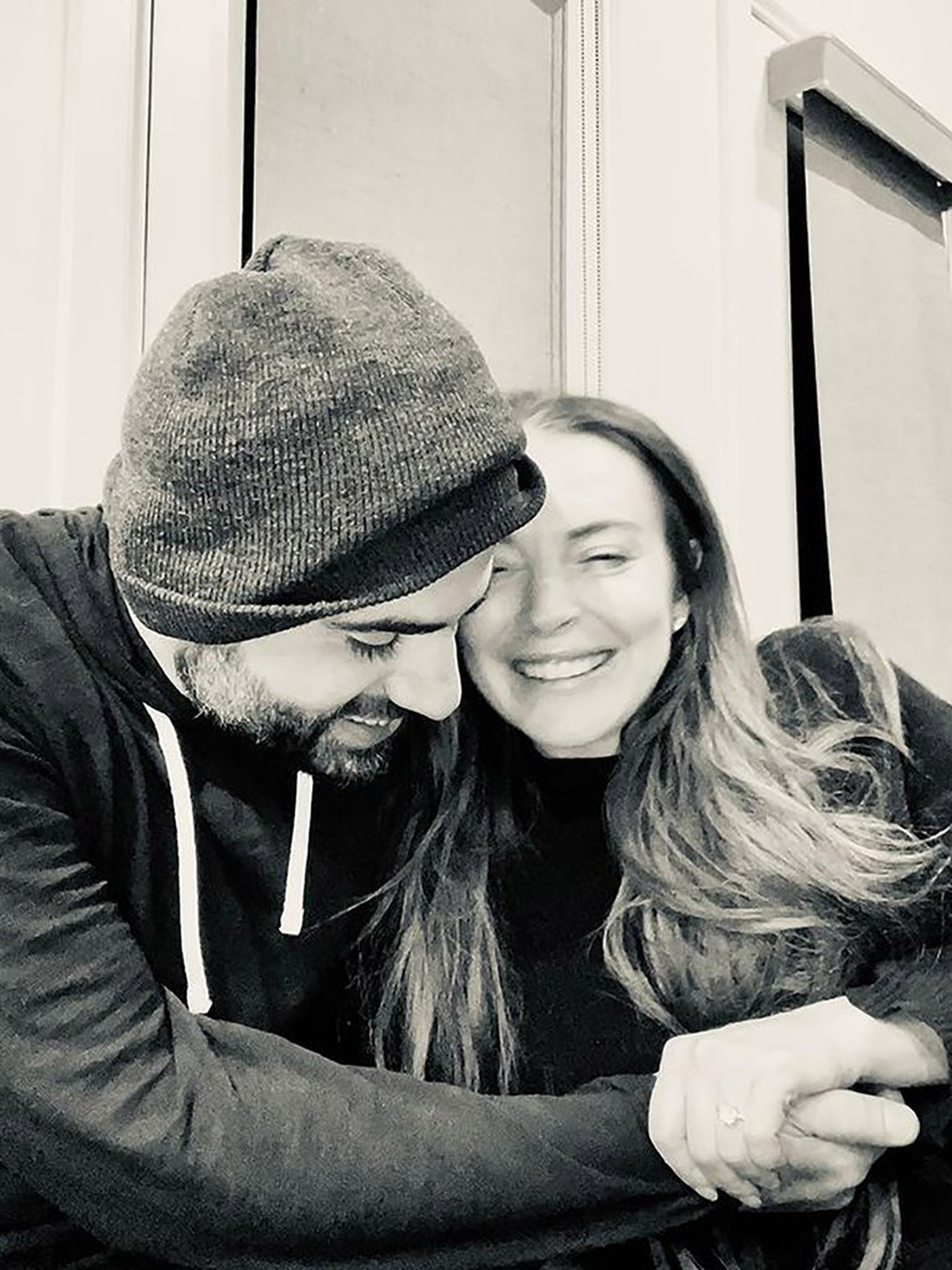 Lindsay Lohan junto a su prometido Bader S Shammas.