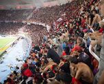 Centenares de hinchas de Colón con entrada se quedaron afuera del estadio para el partido entre el Sabalero y River. Exigen respuestas de la organización o la dirigencia. Centenares de hinchas de Colón con entrada se quedaron afuera del estadio para el partido entre el Sabalero y River. Exigen respuestas de la organización o la dirigencia.
