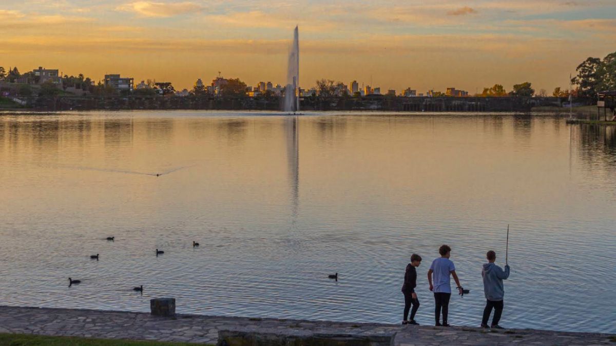 El paisaje serrano y las actividades al aire libre consolidan a Tandil como uno de los destinos más elegidos del finde XL. El paisaje serrano y las actividades al aire libre consolidan a Tandil como uno de los destinos más elegidos del finde XL.