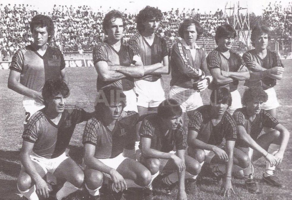 Once inicial de Colón en el Torneo de Primera B de 1985. Once inicial de Colón en el Torneo de Primera B de 1985.