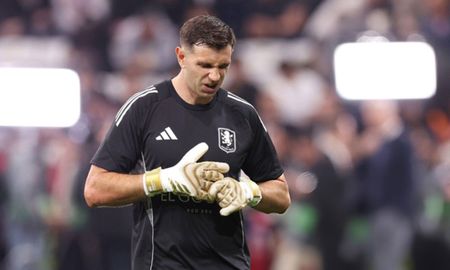 Scaloni analiza sumar otro arquero al Mundial 2026 mientras esperan por Dibu Martínez Scaloni analiza sumar otro arquero al Mundial 2026 mientras esperan por Dibu Martínez