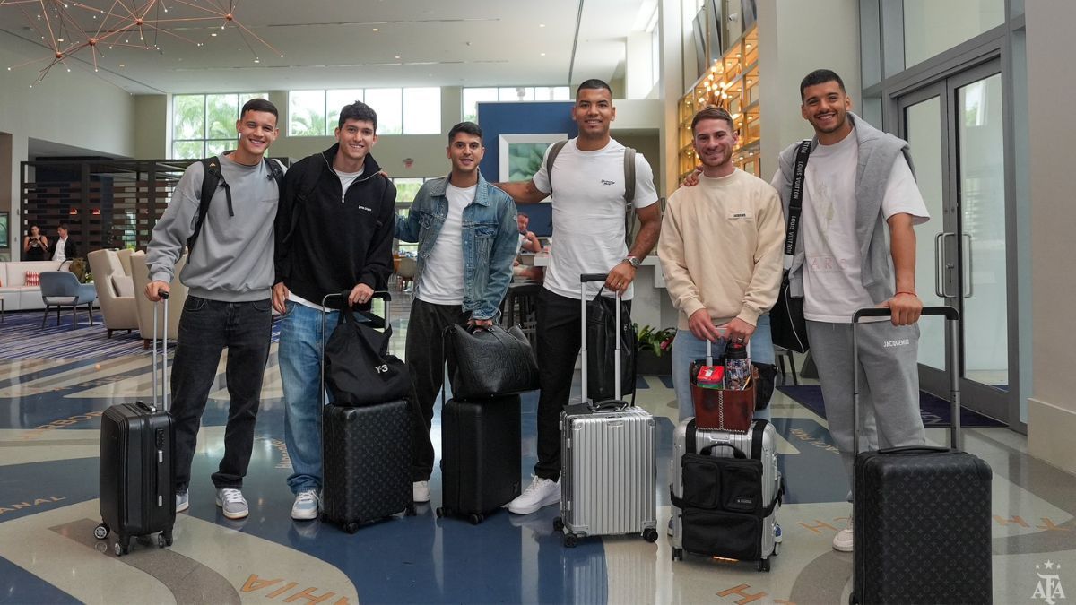 Llegaron a Miami los primeros convocados de la Selección Argentina. Llegaron a Miami los primeros convocados de la Selección Argentina.
