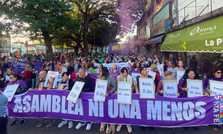 Aire de Santa Fe | ni una menos 2025 bandera.jpg