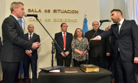 Mariano Arcioni, gobernador de Chubut. Mariano Arcioni, gobernador de Chubut.