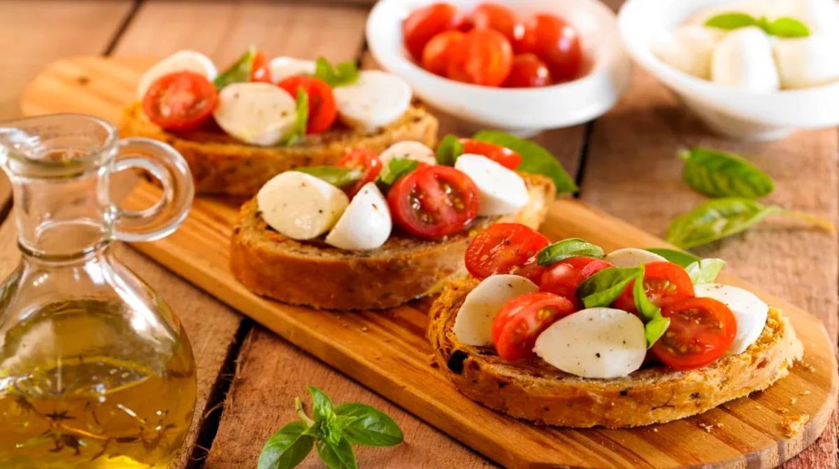 Pan de tomate y aceitunas