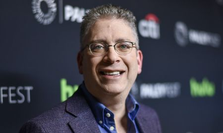 netflix ficha en exclusiva al creador de the big bang theory netflix ficha en exclusiva al creador de the big bang theory