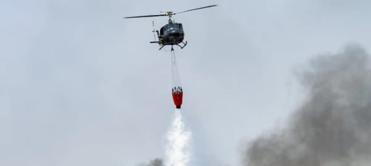 Esta mañana, en Valle Fértil, se perdió contacto con un helicóptero que participaba de actividades de un curso de capacitación de combate de incendios forestales y se activó un operativo de rescate. El director del Parque Ischigualasto, Juan Pablo Teja Godoy confirmó que la aeronave cayó en el interior del atractivo natural y en una zona de difícil acceso. Esta mañana, en Valle Fértil, se perdió contacto con un helicóptero que participaba de actividades de un curso de capacitación de combate de incendios forestales y se activó un operativo de rescate. El director del Parque Ischigualasto, Juan Pablo Teja Godoy confirmó que la aeronave cayó en el interior del atractivo natural y en una zona de difícil acceso.