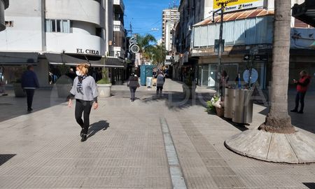 El Gobierno provincial elaboró un resumen de preguntas frecuentes para los santafesinos, ante las nuevas restricciones que regirán esta semana. El Gobierno provincial elaboró un resumen de preguntas frecuentes para los santafesinos, ante las nuevas restricciones que regirán esta semana.