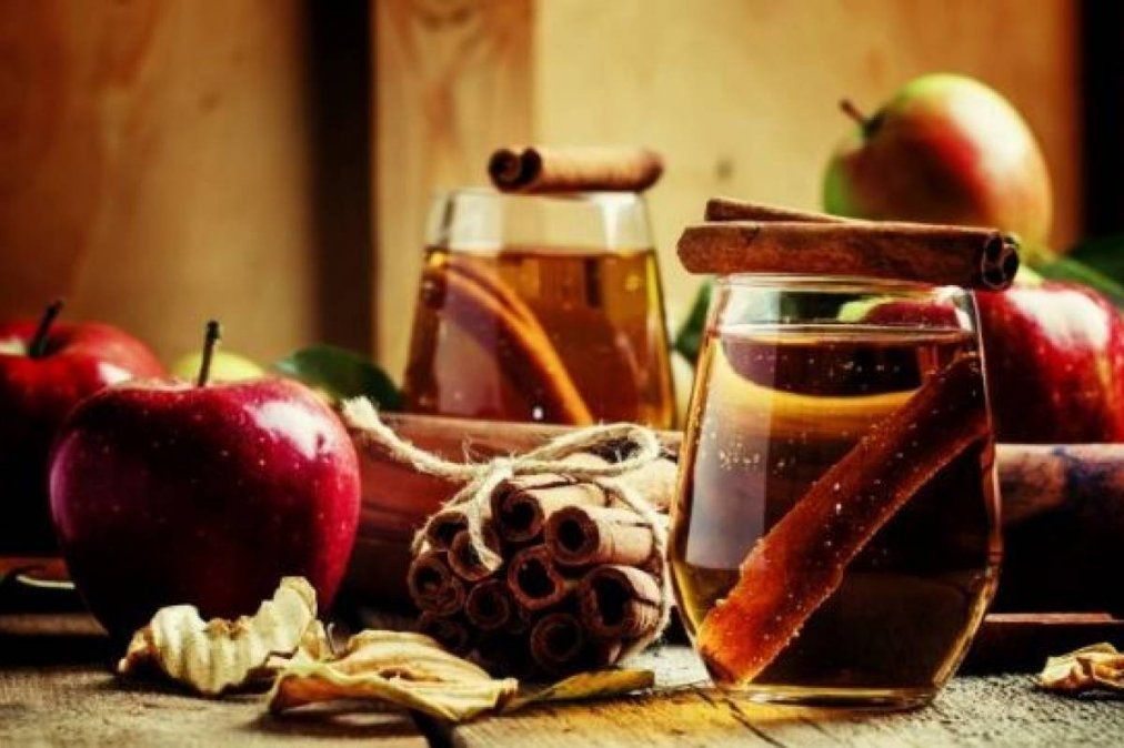 Beneficios que el té de manzana y canela le aporta a tu salud