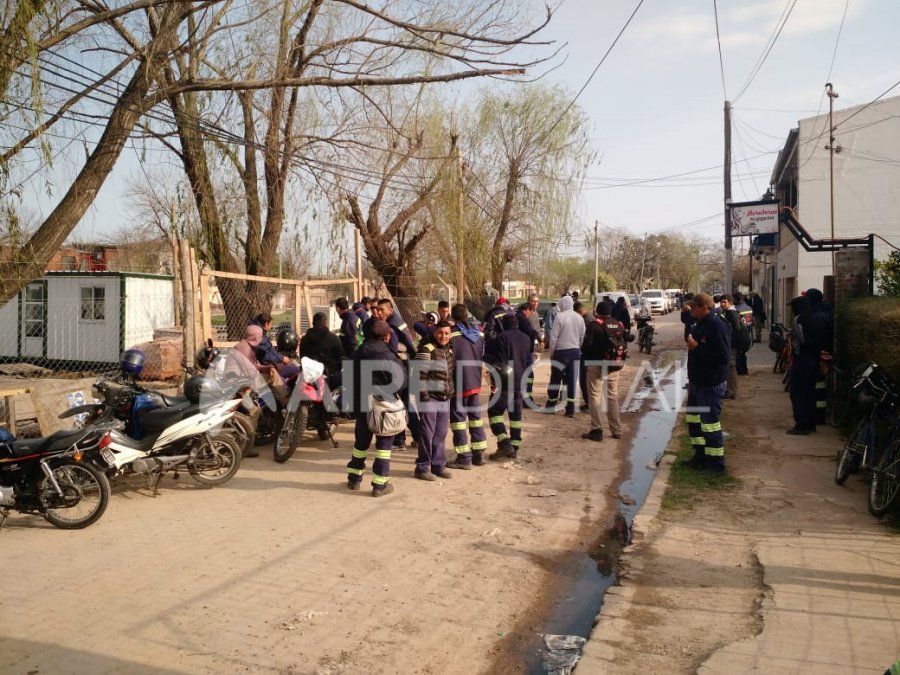 Desagüe Espora: echaron a 65 obreros