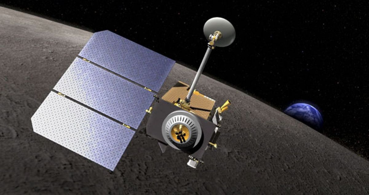 Imagen digital del Orbitador de Reconocimiento Lunar (LRO, por su sigla en inglés) en órbita alrededor de la Luna. Imagen digital del Orbitador de Reconocimiento Lunar (LRO, por su sigla en inglés) en órbita alrededor de la Luna.
