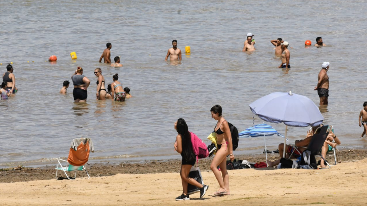 Recomiendan no ingresar al río Paraná ante la presencia de palometas.