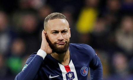 Neymar fue duramente criticado tras organizar una fiesta clandestina para 500 personas Neymar fue duramente criticado tras organizar una fiesta clandestina para 500 personas
