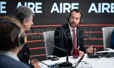 Miguel Weiss Ackerley, pasó por los estudios de AIRE. Miguel Weiss Ackerley, pasó por los estudios de AIRE.