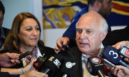 lifschitz reclamo una ?estrategia nacional? que incluya a los aeropuertos santafesinos lifschitz reclamo una ?estrategia nacional? que incluya a los aeropuertos santafesinos
