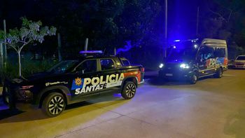 Un hombre fue hallado sin vida en Colastiné Norte: trabajó en el lugar la Policía de Santa Fe y PDI.