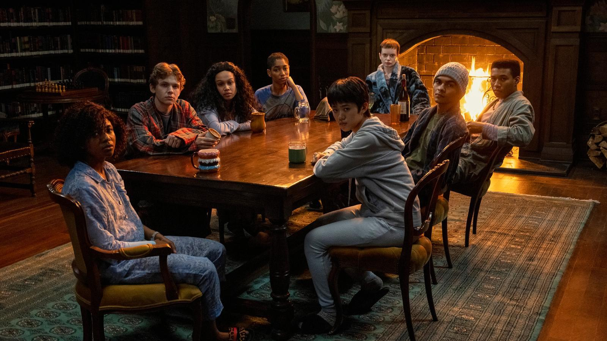 "El Club de la Medianoche" fue estrenada en 2022 y consta de tan solo 10 episodios. "El Club de la Medianoche" fue estrenada en 2022 y consta de tan solo 10 episodios.