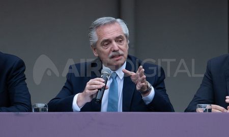 El presidente Alberto Fernández celebró el Día de la Independencia y emitió un video a ser reproducido durante el acto patrio celebrado en San Miguel de Tucumán. El presidente Alberto Fernández celebró el Día de la Independencia y emitió un video a ser reproducido durante el acto patrio celebrado en San Miguel de Tucumán.