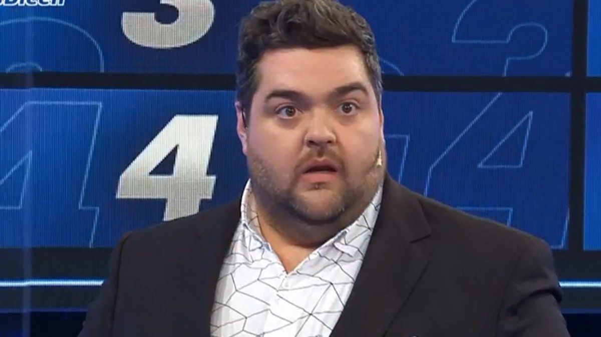 Durante un juego de 100 argentinos dicen