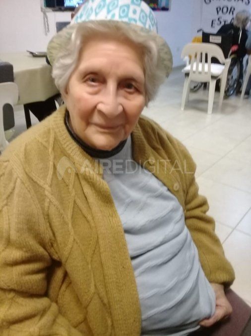 El cotillón y los colores fueron protagonista de la fiesta de los abuelos de la residencia de Gobernador Crespo.&nbsp;