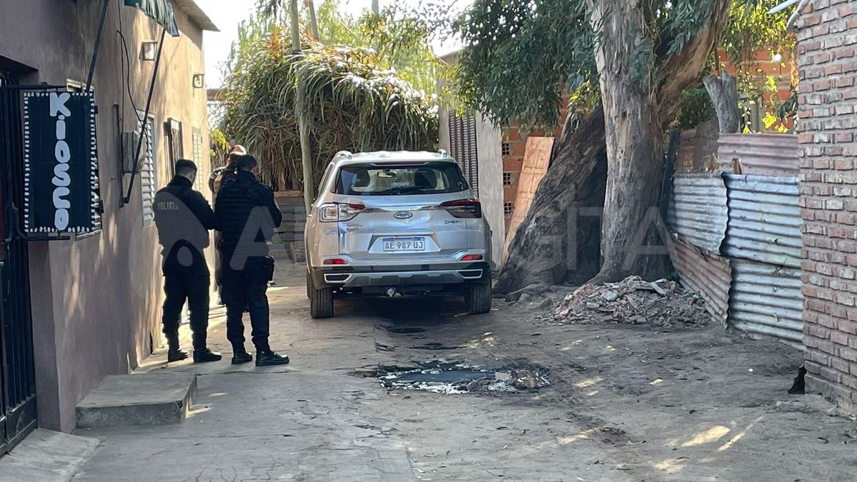La camioneta apareció en barrio Arenales