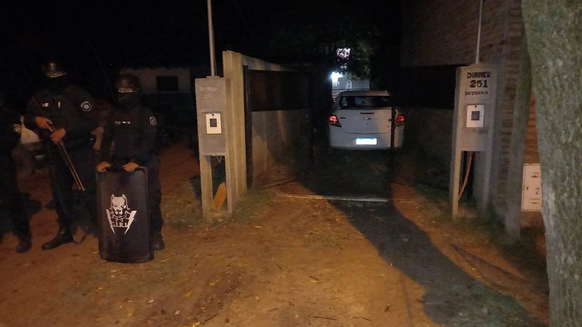 Voceros del Ministerio Público de la Acusación (MPA) informaron que la denunciante trabaja en una empresa dedicada a los préstamos de dinero en efectivo en la ciudad de Venado Tuerto.