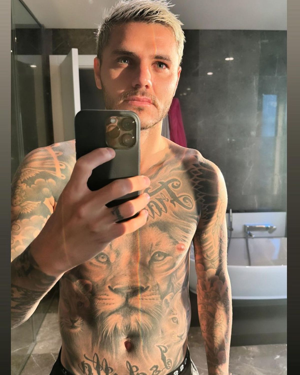 Mauro Icardi volvió a la soltería y publicó una foto de alto voltaje ¿para vengarse de Wanda Nara?