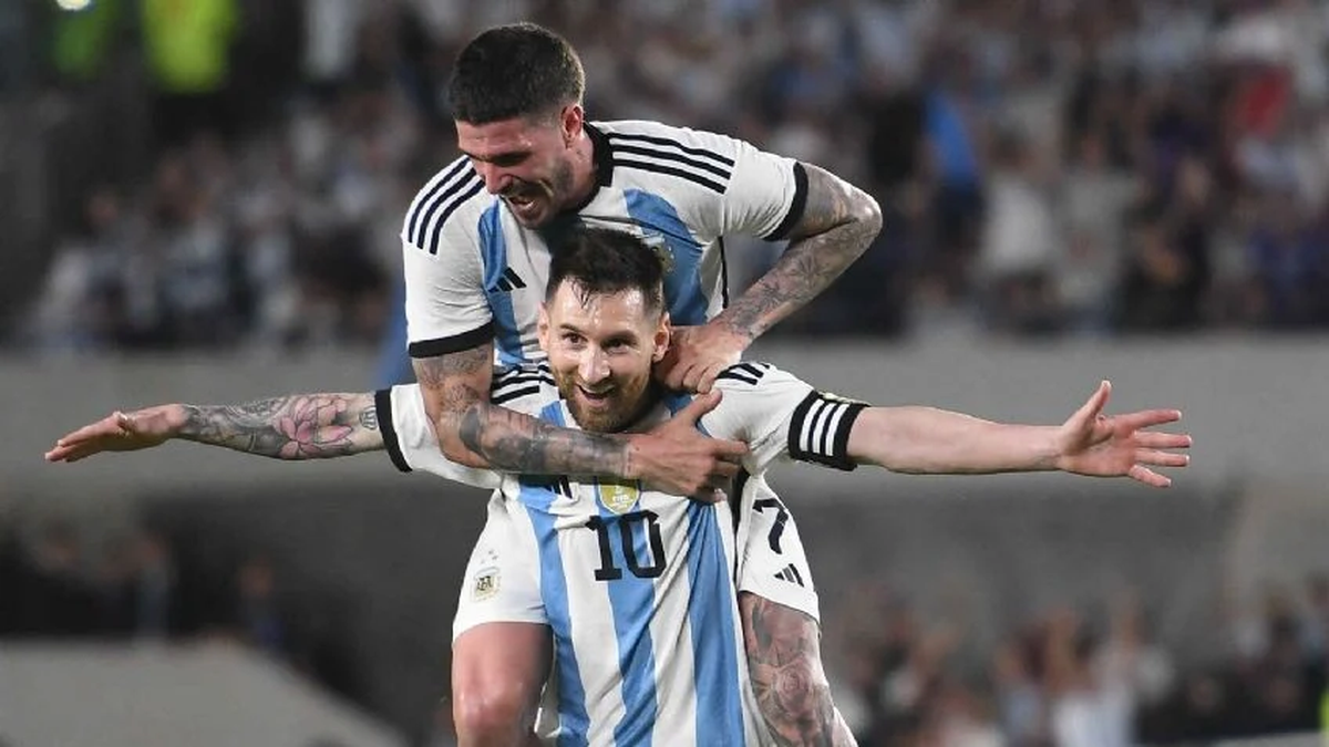 Lionel Messi festejando uno de sus goles en la Selección Argentina. Lionel Messi festejando uno de sus goles en la Selección Argentina.