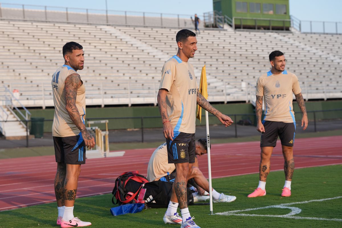 Di María pelea por un lugar en la delantera para el debut contra Canadá.