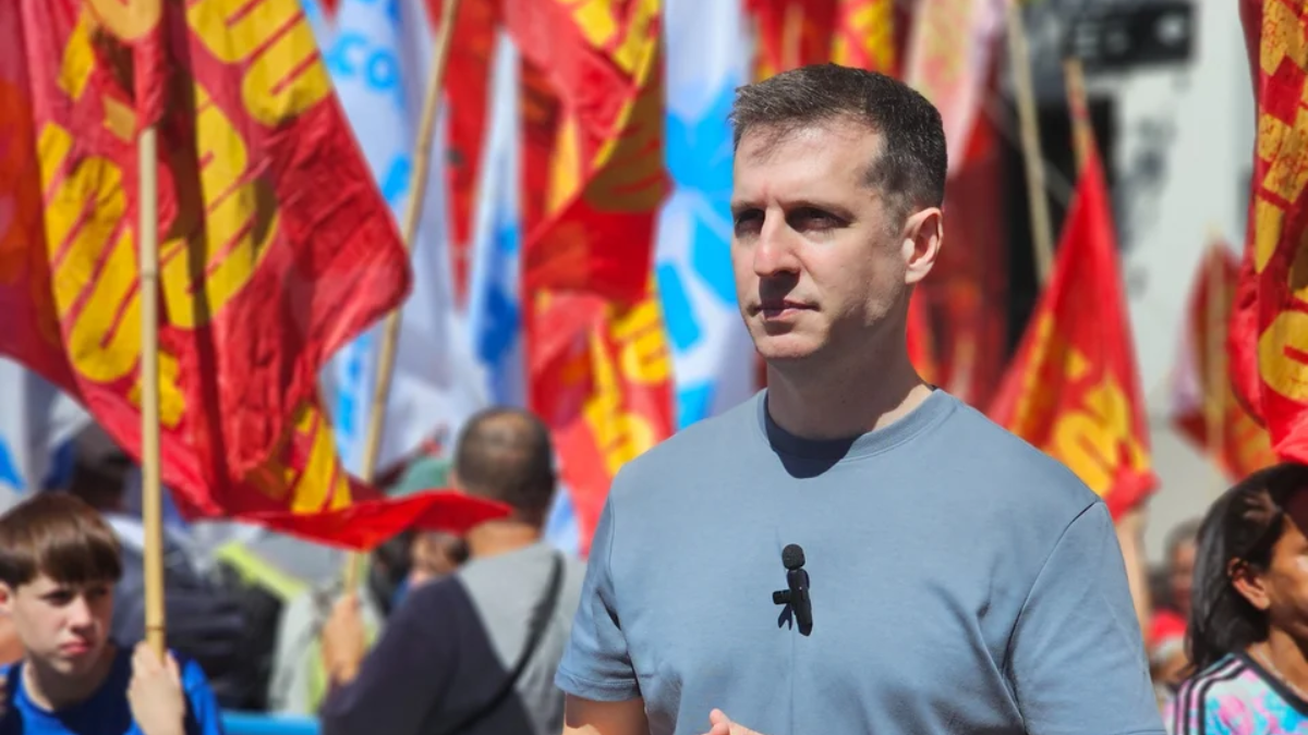 Juan Marino es el autor principal de la iniciativa que reúne 24 firmas del bloque de Unión por la Patria. Juan Marino es el autor principal de la iniciativa que reúne 24 firmas del bloque de Unión por la Patria.